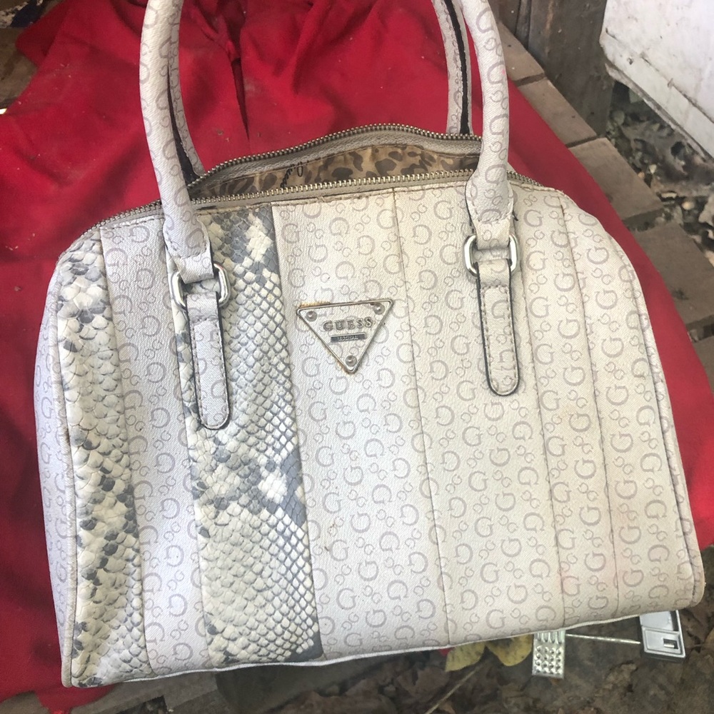 Guess purse